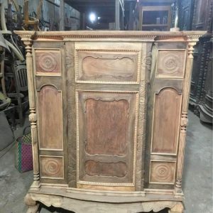 Tủ thờ gỗ đỏ