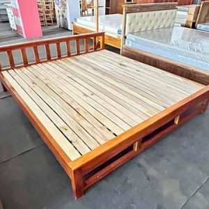 Giường gỗ tràm