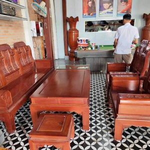 Bộ bàn ghế gỗ gõ đỏ rất đẹp